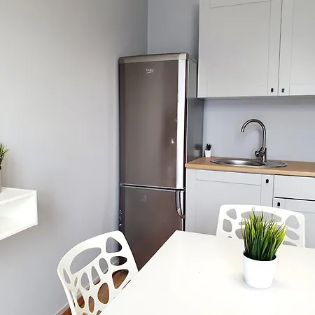 Nw Apartament Z Tarasem Przy Plazy Apartment